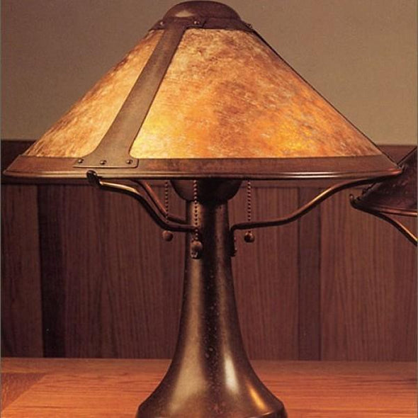 005 Trumpet Table Lamp Med